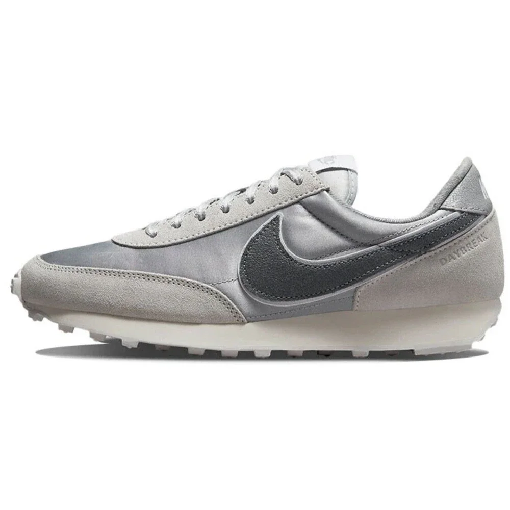 Nike Daybreak SE Light Smoke Gray/Size 8 W/Smoke Gray/White - DN3399-001